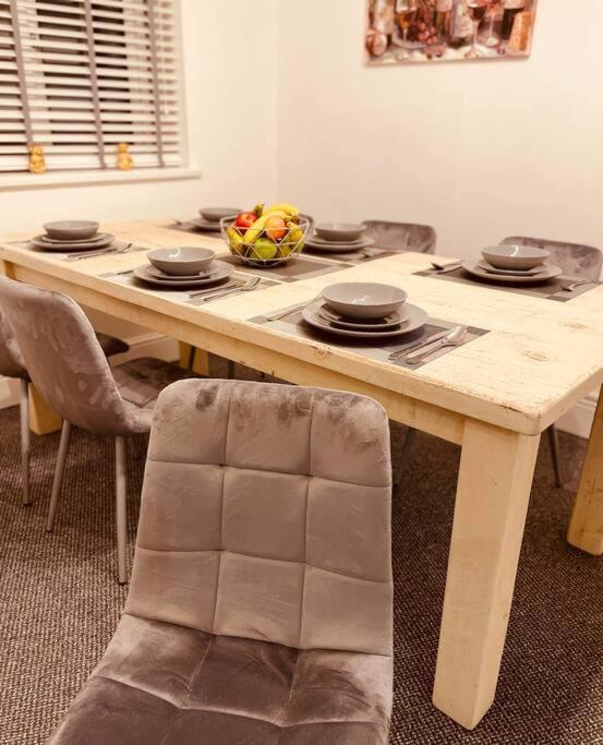 Luxury Suite 3 Bed Apartment Sleeps 6-8 Blackpool Exterior foto